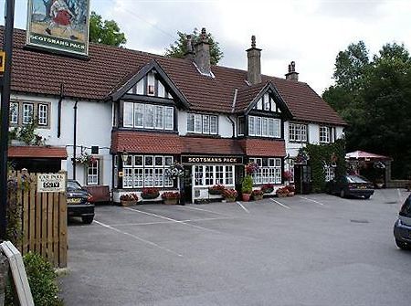 Scotsman'S Pack Hotel Hathersage Exterior photo