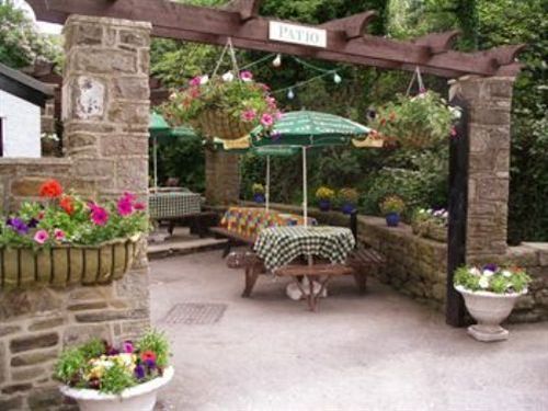 Scotsman'S Pack Hotel Hathersage Exterior photo